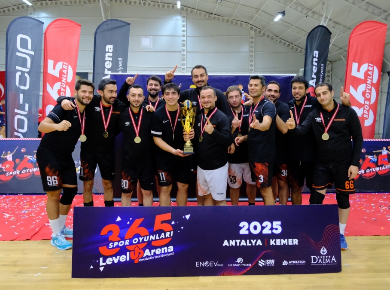 Level Up Arena VOL-Cup 2025 Antalya’da Sona Erdi: Şampiyon Türk Traktör!